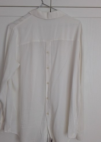 Sırt düğmeli klasik ipek gömlek,beyaz renkte - Görsel 6