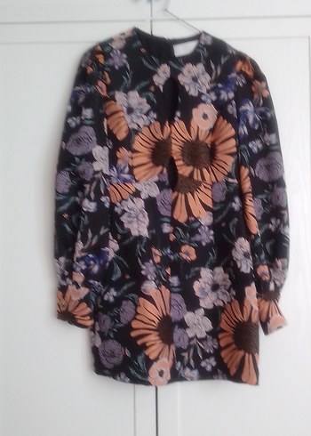 Çiçek Desenli Uzun Kollu Elbise - Görsel 4