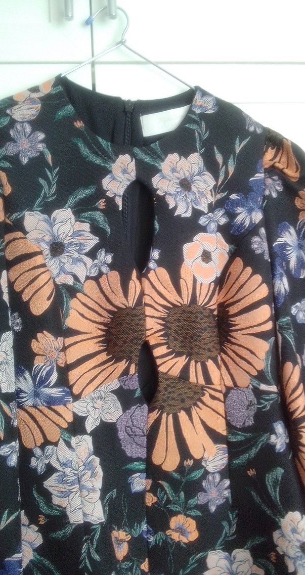 Çiçek Desenli Uzun Kollu Elbise - Görsel 5