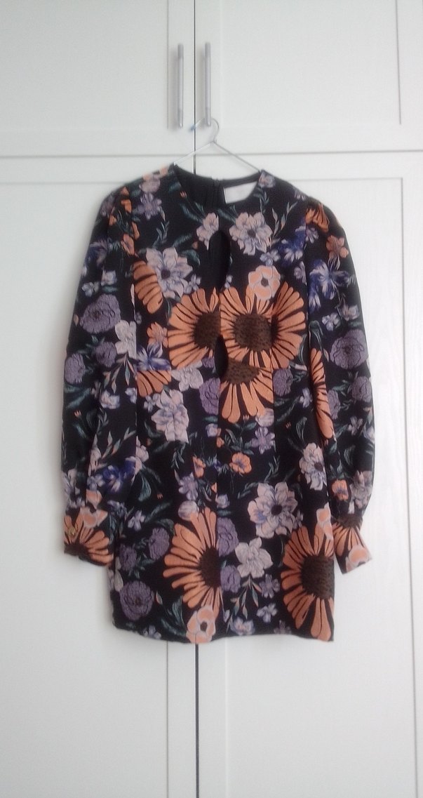 Çiçek Desenli Uzun Kollu Elbise - Görsel 2