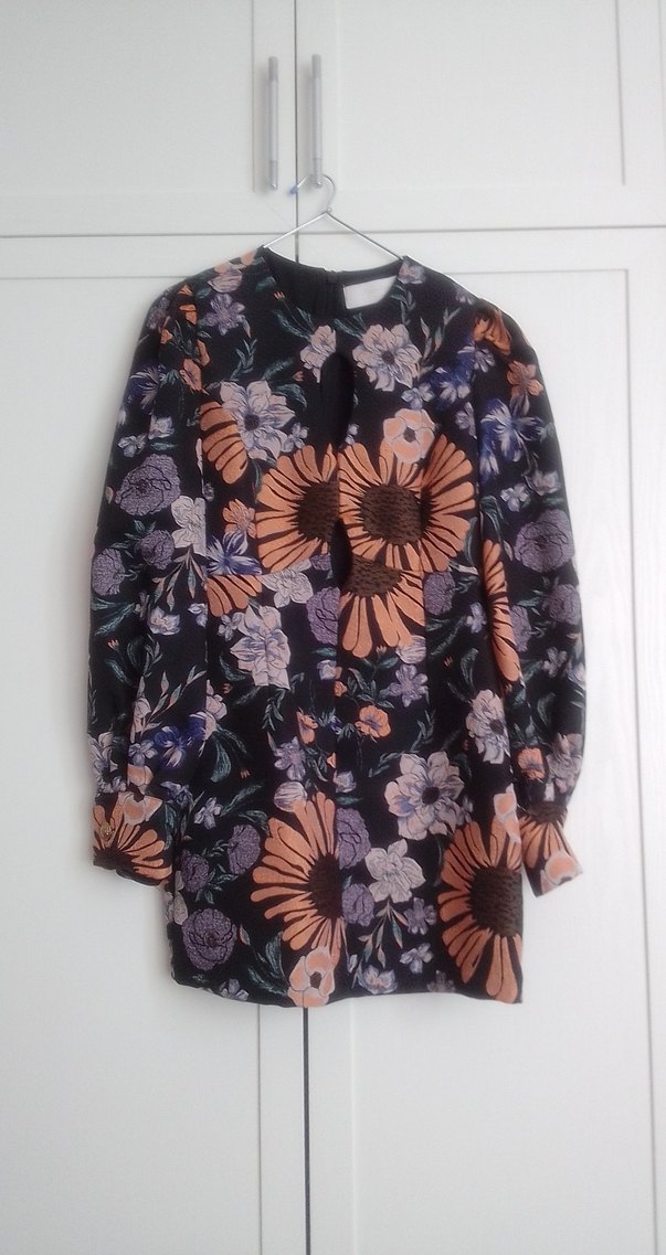 Çiçek Desenli Uzun Kollu Elbise - Görsel 3