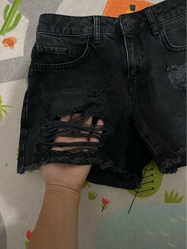 LC Waikiki #siyah mini şort#