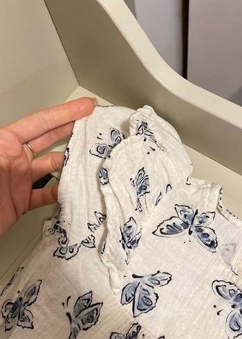 Kız Çocuk Kelebek Desenli Keten Elbise - Görsel 2