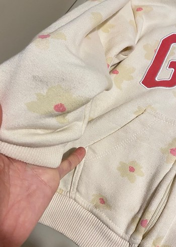 GAP Kız Çiçek Desenli Eşofman Takımı - Görsel 3