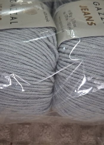  Beden Gazzal Jeans 5 adet mavi 5 adet gri 10 adet yumak