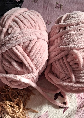 Pastel Pembe kalın Kadife örgü ipi