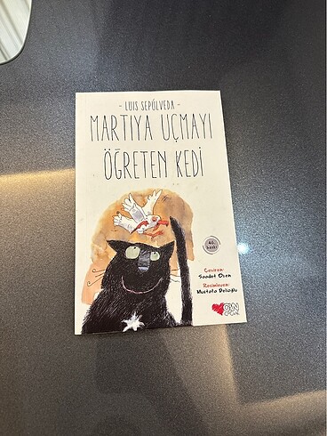 MARTIYA UÇMAYI ÖĞRETEN KEDİ