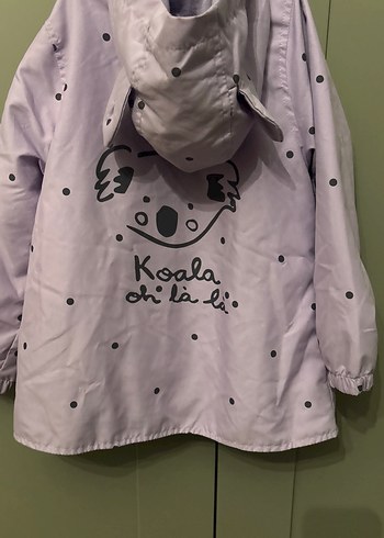 Düğmeli Gri Puantiyeli Kız Yağmurluk - Görsel 2