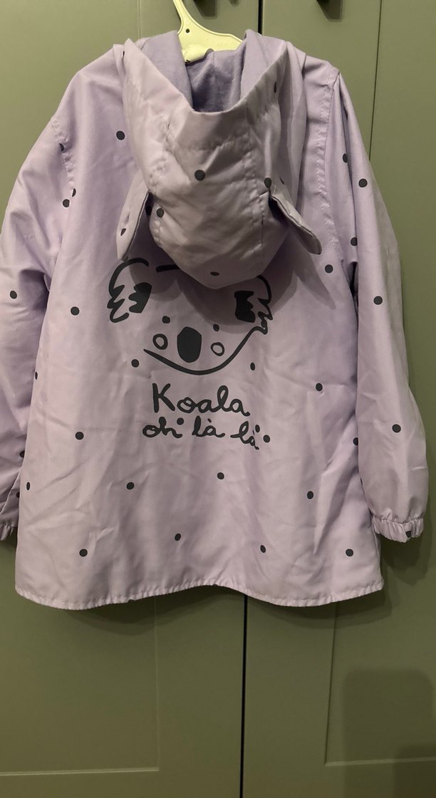 Düğmeli Gri Puantiyeli Kız Yağmurluk - Görsel 2