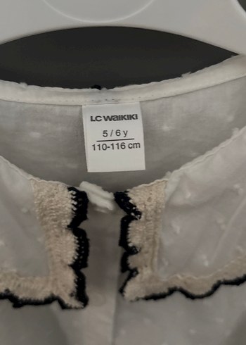 Kız Çocuk Beyaz İşlemeli Yakalı Gömlek - Görsel 2