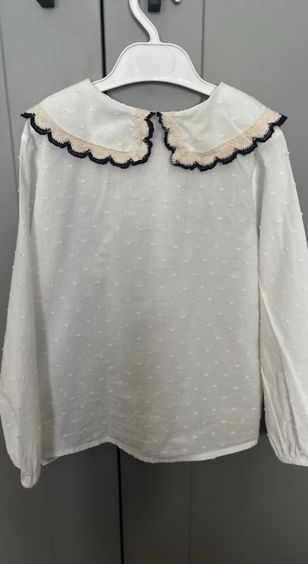 Kız Çocuk Beyaz İşlemeli Yakalı Gömlek - Görsel 3