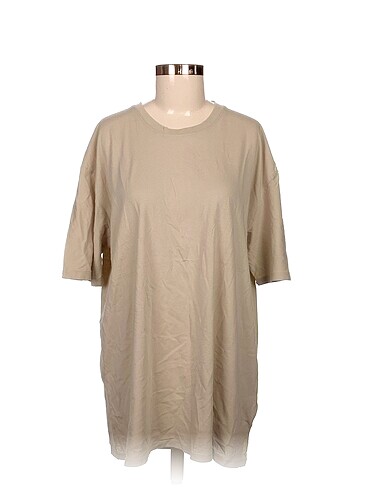 Addax T-shirt %70 İndirimli.