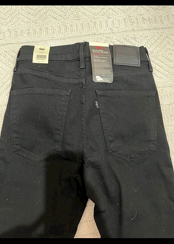 29 Beden siyah Renk Levis Siyah, Dar Kesim Kadın Kot Pantolon