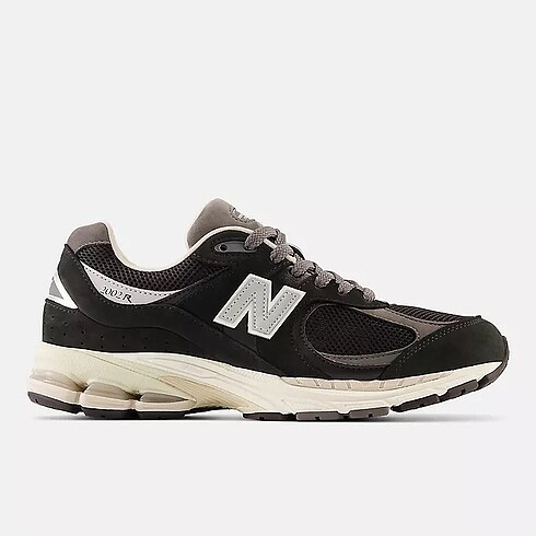New balance 2002 sıfır 42.5