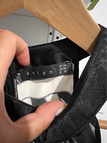 Saten elbise - Görsel 2