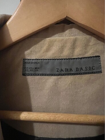 xs Beden camel Renk Zara marka ceket