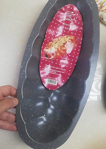 Siyah Kabartmalı Kek Kalıbı - Görsel 3