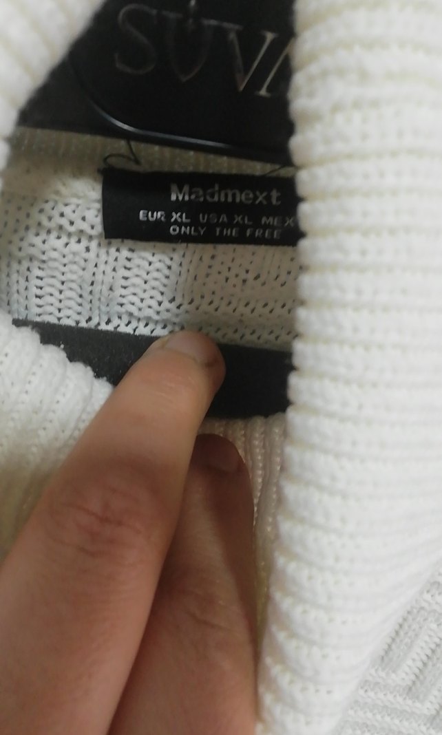 Beyaz Boğazlı Triko Kazak - Görsel 2