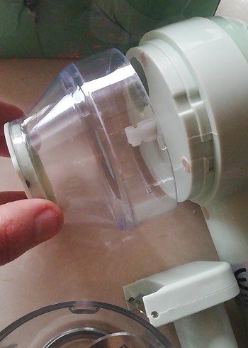 Yeşil Çok Fonksiyonlu Elektrikli Sebze Doğrayıcı - Görsel 5