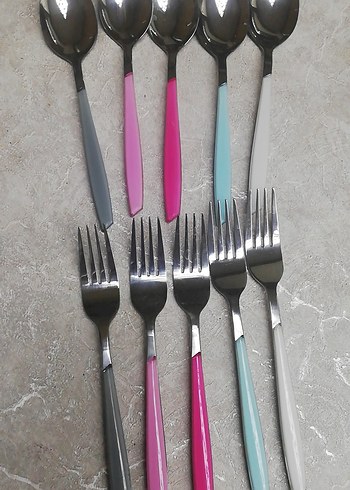 Renkli Saplı Çatal ve Kaşık Seti