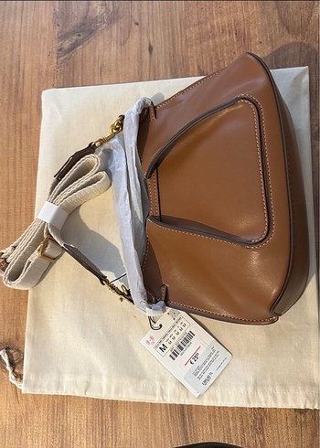  Beden Zara çanta