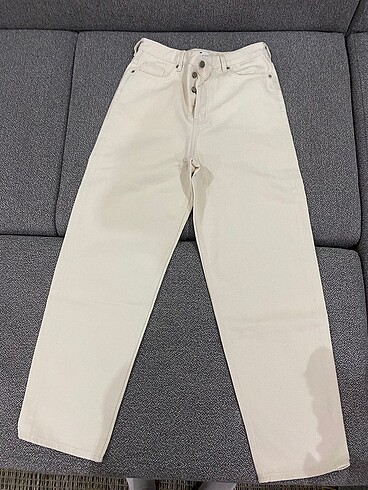 Zara beyaz mom jean