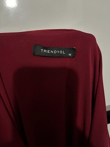 Trendyol bordo elbise