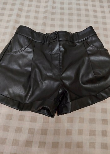 Siyah Deri Mini Şort - Görsel 2