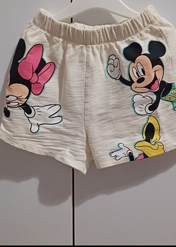 Beyaz Pamuklu Kız Çocuk Mini Şort