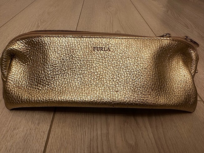 Furla Makyaj çantasi