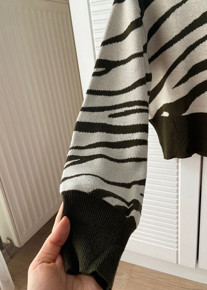 Zebra desen kazak - Görsel 4