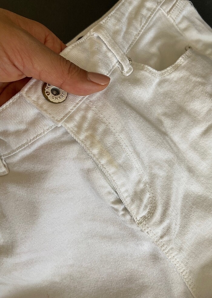 Beyaz pantolon - Görsel 3