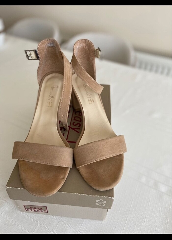 Ten rengi topuklu - Görsel 5