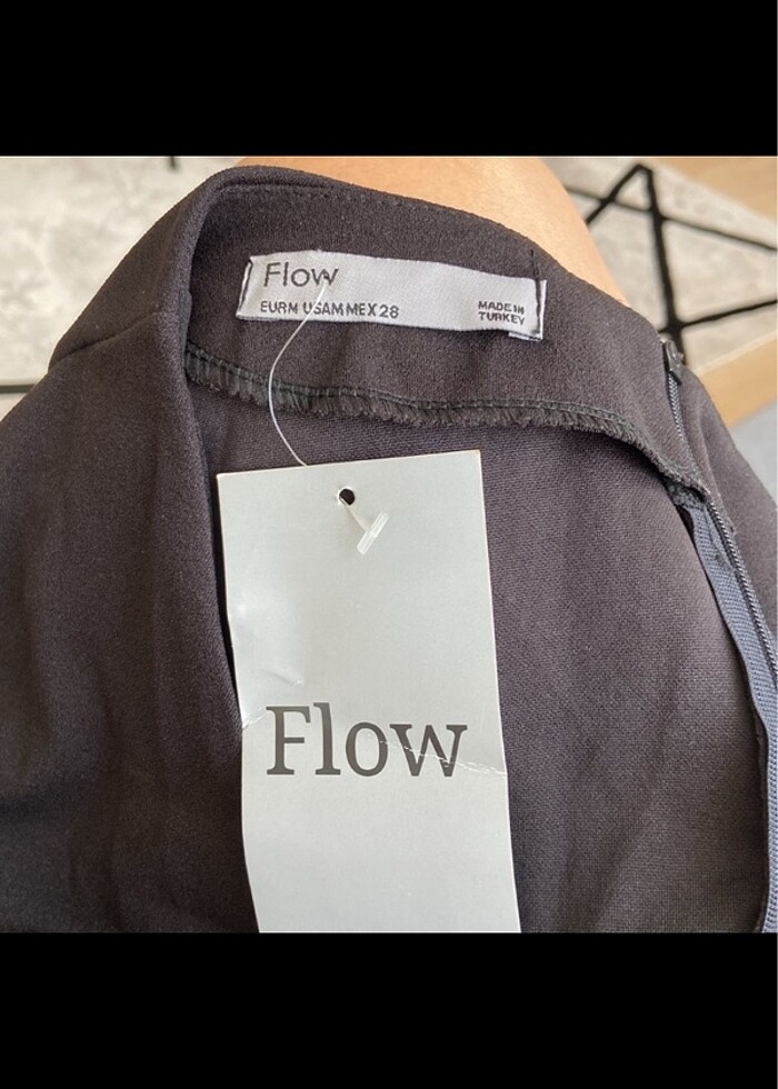 Siyah elbise - Görsel 3