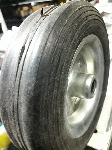 Beden Dolma teker 15 cm yukseklik 12 mm mil genisligi