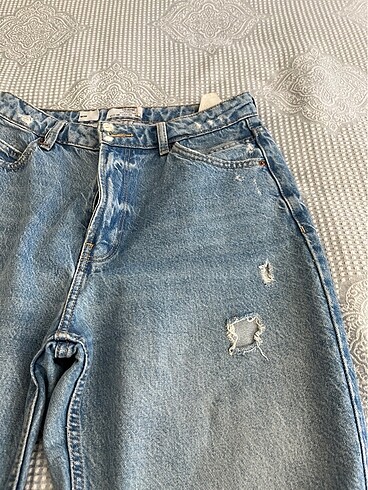 Bershka mom jean