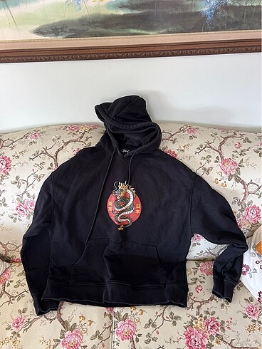 Orijinal Shout Sweatshirt