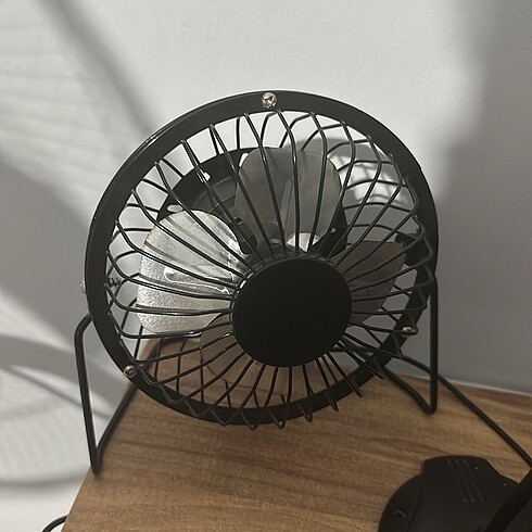 MASAÜSTÜ MİNİ FAN