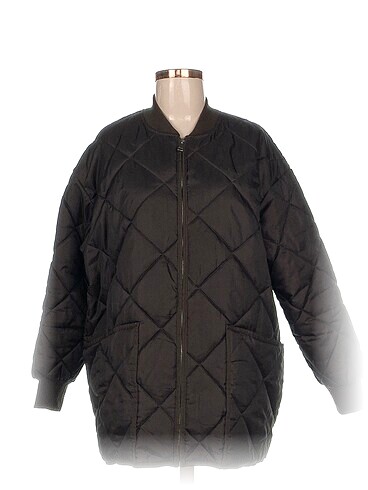 Pull and Bear Mont %70 İndirimli.