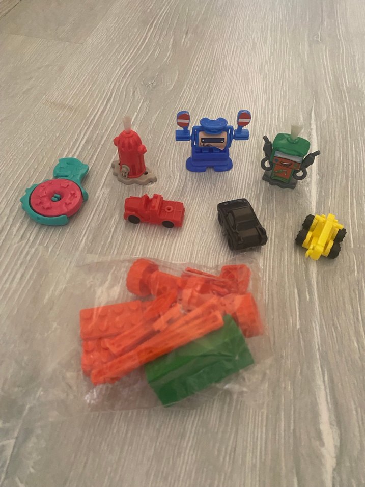 Kinder joy ozmo sürpriz yumurta - Görsel 3