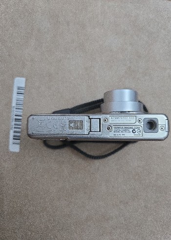  Beden Renk OLYMPUS FE-230 DİJİTAL FOTOĞRAF MAKİNASI 2976 SADECE CİHAZ İLANI