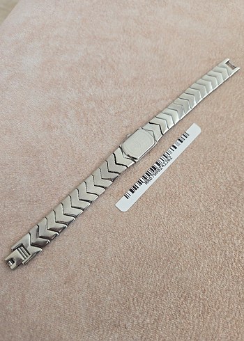  Beden AS GOLDEN SİLVER BİLEKLİK MODEL QUARTZ SAFİR GLASS BAYAN SAATİ