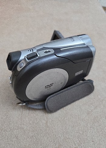  Beden Renk CANON DC220 E DİJİTAL DVD R/RW R DL KAMERA DURUMU BİLİNMİYOR