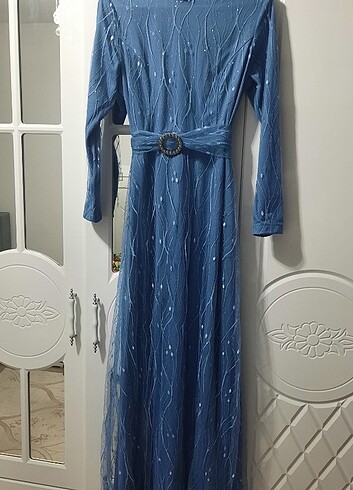 Diğer 42 beden mavi ışıltılı abiye