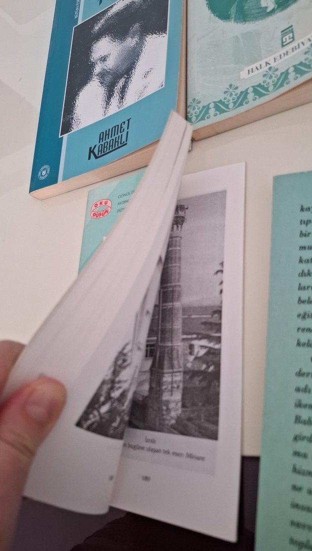 Edebiyatın dört değerli ismine ait biyografik çalışmalar. - Görsel 4