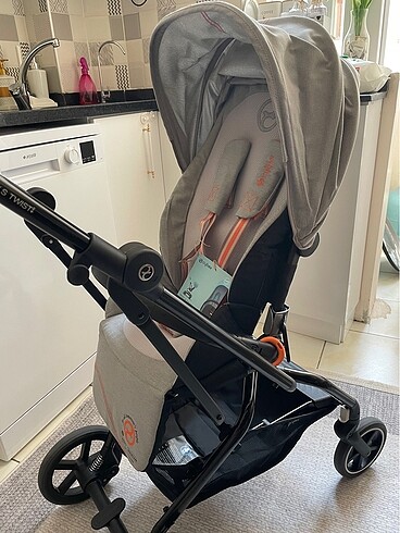 Diğer CYBEX EEZY S TWİST BEBEK ARABASI
