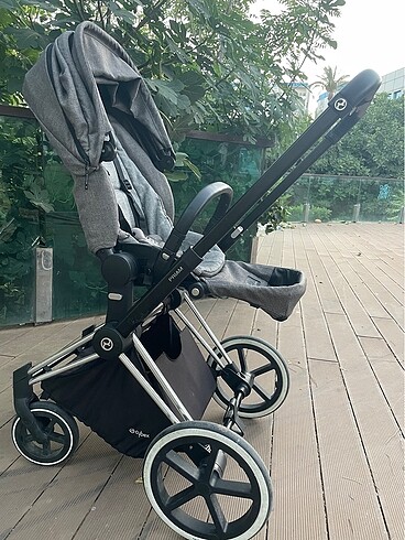 Cybex priam bebek arabası
