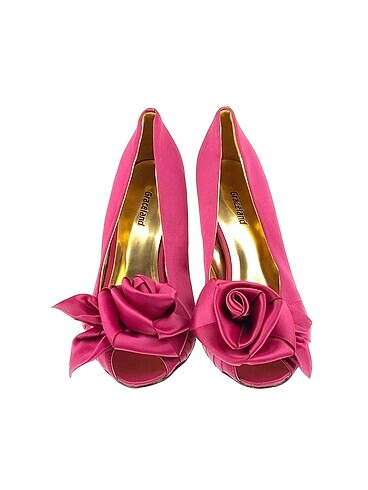 37 Beden Diğer Stiletto %70 İndirimli.