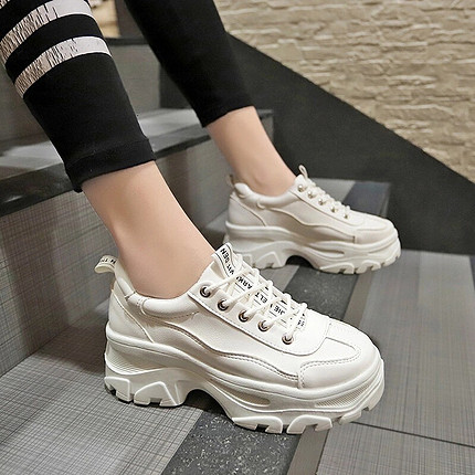 38 Beden Beyaz ayakkabı