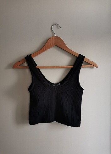 Zara askılı crop